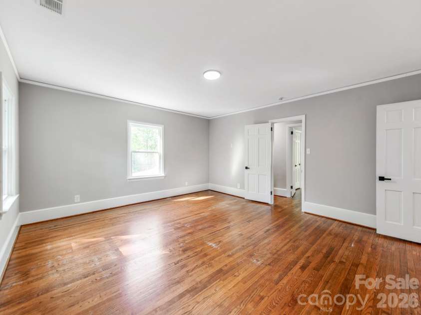 120 Sunset Drive, Chester, SC 29706.  MLS# CAR4373917, YatesRealty ID 19563. 