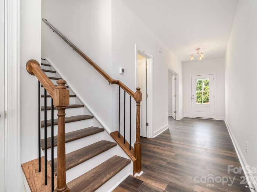 5116 Izzo Lane, Charlotte, NC 28214.  MLS# CAR4270987, YatesRealty ID 19564. Representational Photo