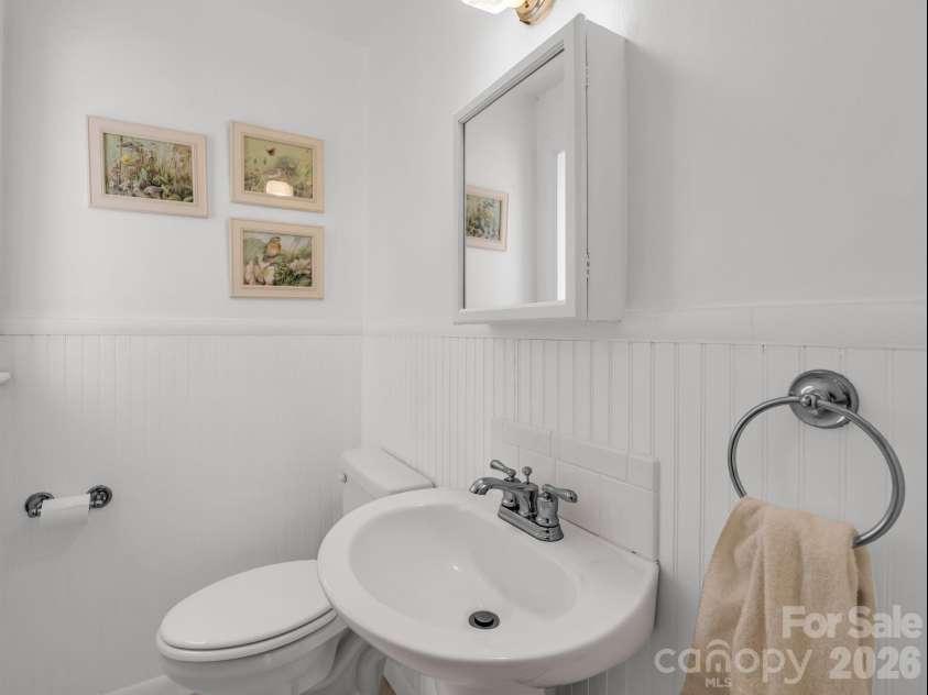159 Arlington Street, Forest City, NC 28043.  MLS# CAR4372003, YatesRealty ID 19565. 