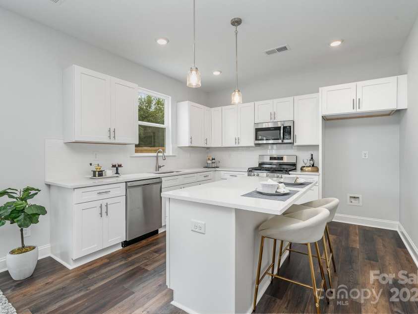 4029 Jenison Valley Court, Charlotte, NC 28214.  MLS# CAR4271082, YatesRealty ID 19567. Representational Photo - Staged