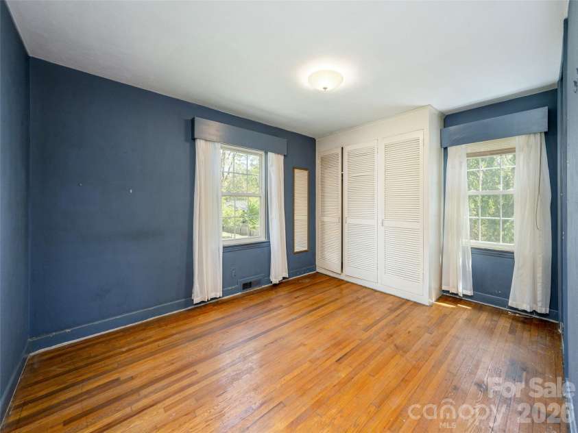 508 Higate Road, Hendersonville, NC 28791.  MLS# CAR4373494, YatesRealty ID 19567. 