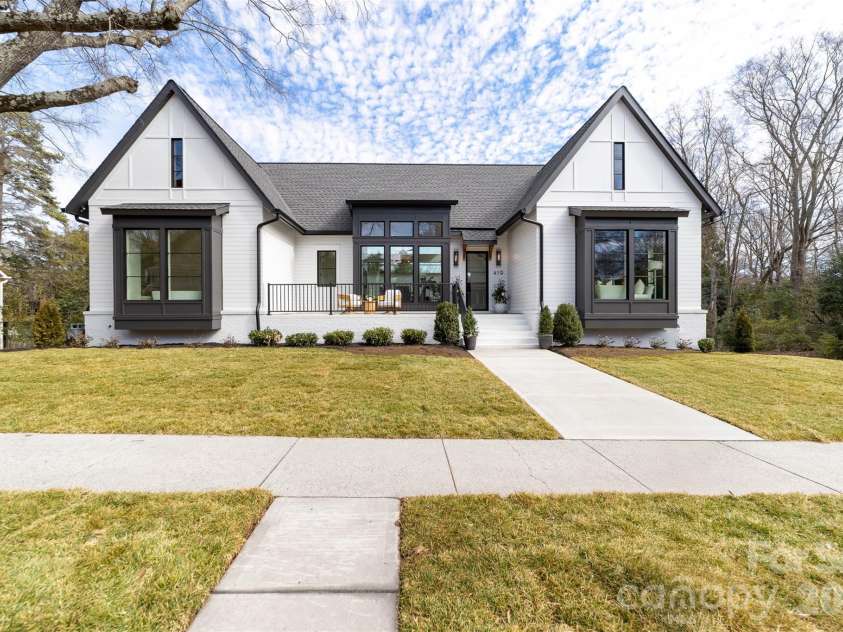 419 South Street, Davidson, NC 28036.  MLS# CAR4345923, YatesRealty ID 19568. 