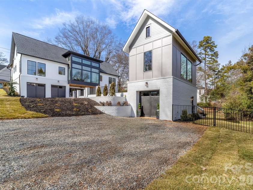 419 South Street, Davidson, NC 28036.  MLS# CAR4345923, YatesRealty ID 19568. 