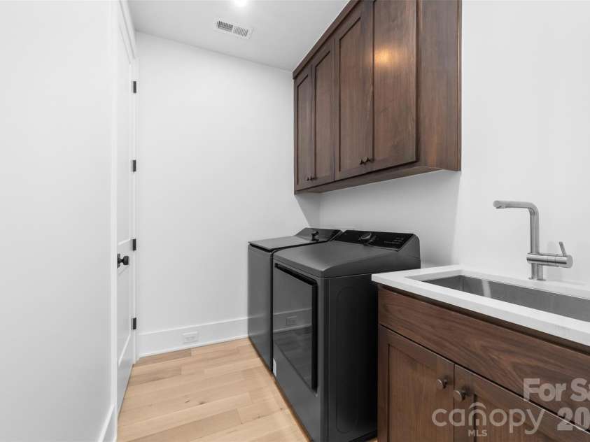 419 South Street, Davidson, NC 28036.  MLS# CAR4345923, YatesRealty ID 19568. 