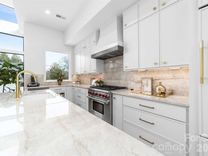 419 South Street, Davidson, NC 28036.  MLS# CAR4345923, YatesRealty ID 19568. 