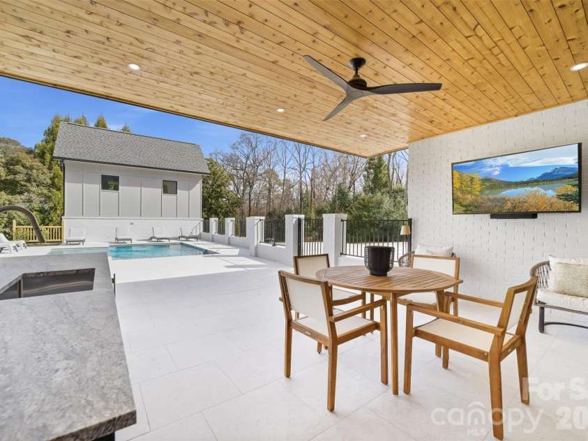 419 South Street, Davidson, NC 28036.  MLS# CAR4345923, YatesRealty ID 19568. 