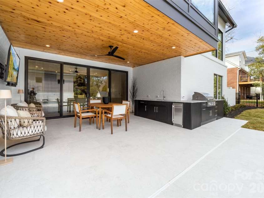 419 South Street, Davidson, NC 28036.  MLS# CAR4345923, YatesRealty ID 19568. 