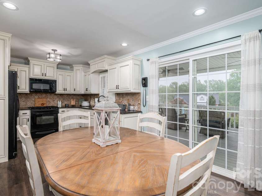 192 Carolina Drive, Cherryville, NC 28021.  MLS# CAR4376149, YatesRealty ID 19569. 