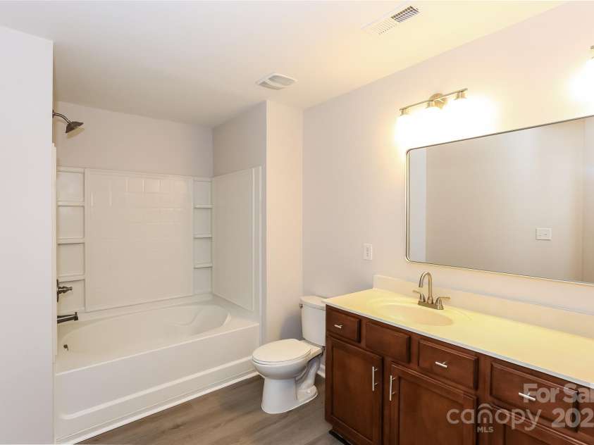 14132 Winford Lane, Charlotte, NC 28262.  MLS# CAR4299199, YatesRealty ID 1957. 