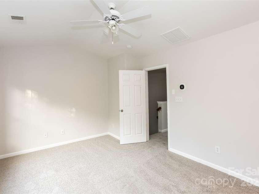 14132 Winford Lane, Charlotte, NC 28262.  MLS# CAR4299199, YatesRealty ID 1957. 