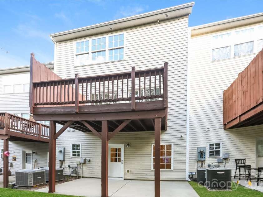 14132 Winford Lane, Charlotte, NC 28262.  MLS# CAR4299199, YatesRealty ID 1957. 