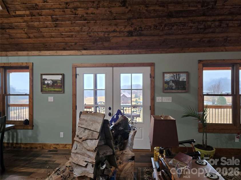 55 Bear Paw Lane, Sparta, NC 28675.  MLS# CAR4349176, YatesRealty ID 1957. 