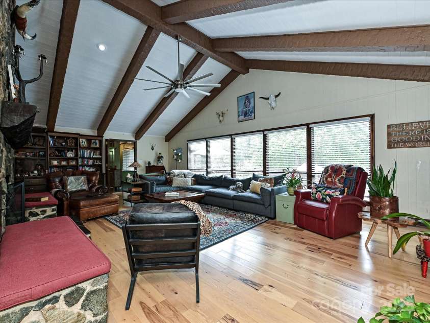 2915 Old Stage Road, Gastonia, NC 28052.  MLS# CAR4270149, YatesRealty ID 19570. 