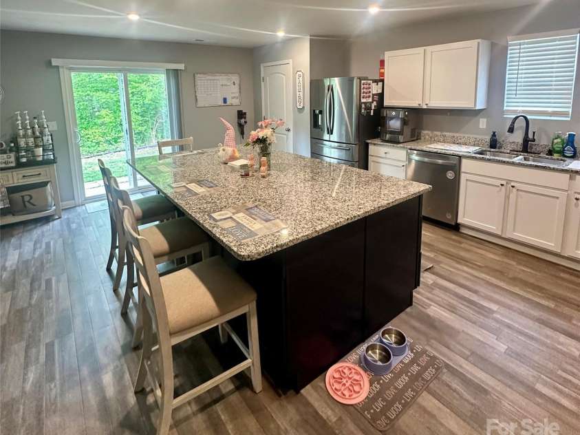 1070 Glenbriar Court, Woodleaf, NC 27054.  MLS# CAR4249705, YatesRealty ID 19571. 