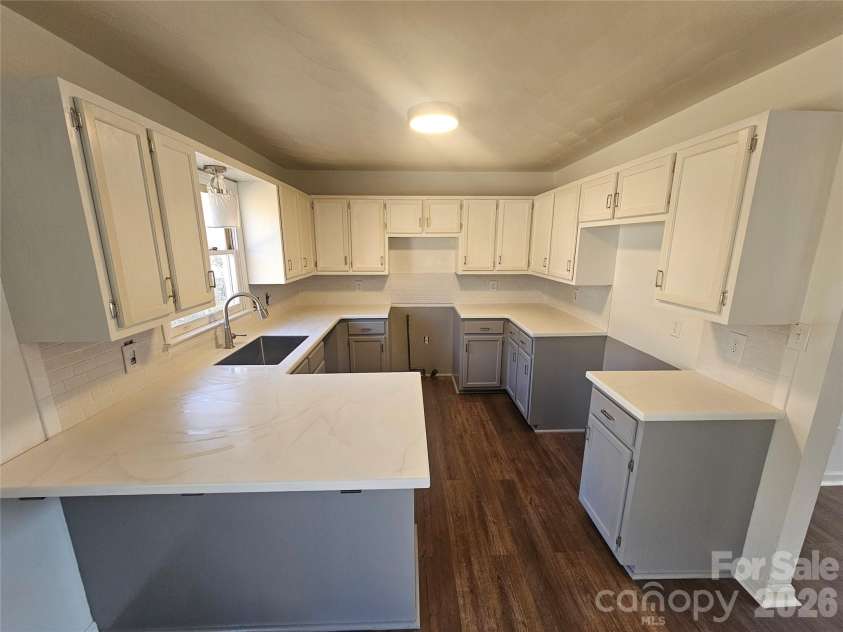 315 Maine Avenue, Bessemer City, NC 28016.  MLS# CAR4373467, YatesRealty ID 19571. 