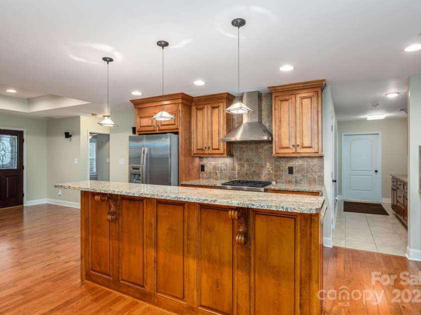 2817 Long Circle, Iron Station, NC 28080.  MLS# CAR4267565, YatesRealty ID 19572. 