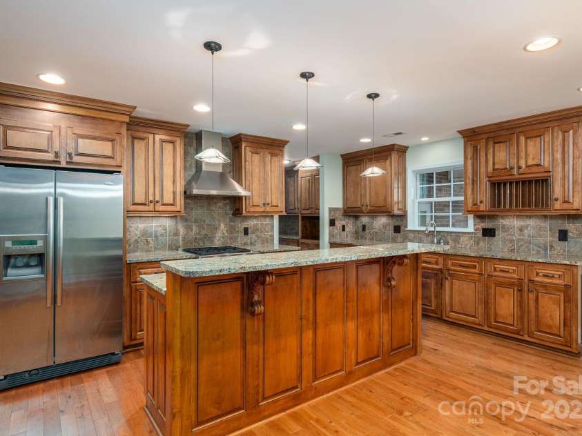 2817 Long Circle, Iron Station, NC 28080.  MLS# CAR4267565, YatesRealty ID 19572. 