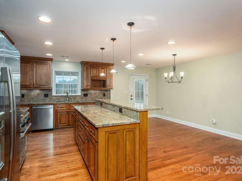 2817 Long Circle, Iron Station, NC 28080.  MLS# CAR4267565, YatesRealty ID 19572. 