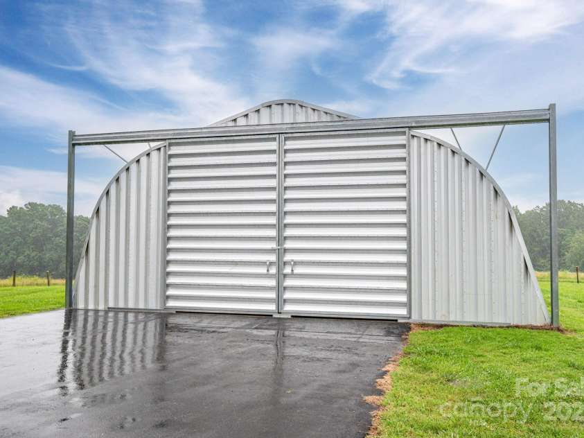 2817 Long Circle, Iron Station, NC 28080.  MLS# CAR4267565, YatesRealty ID 19572. 