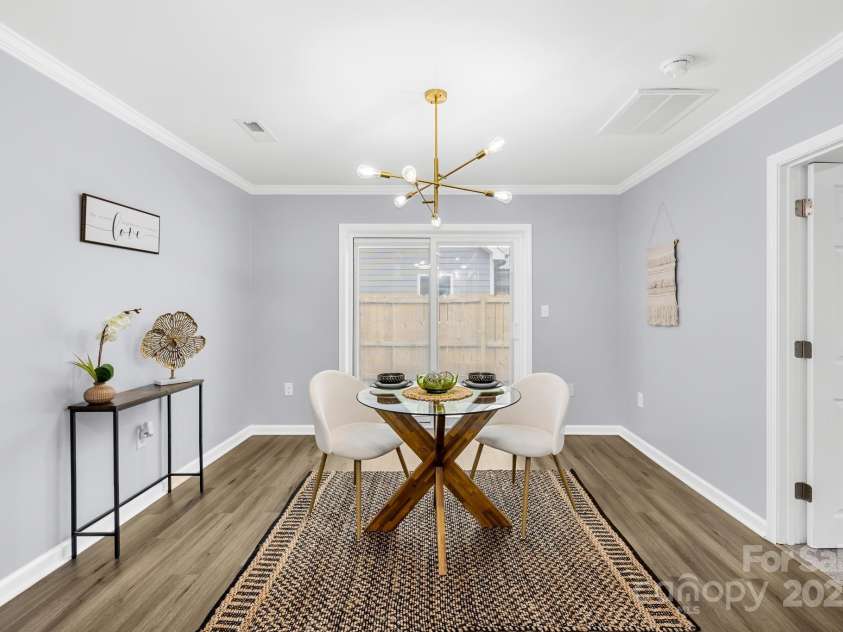 1075 Wellman Street, Gastonia, NC 28054.  MLS# CAR4221457, YatesRealty ID 19573. Dining Area