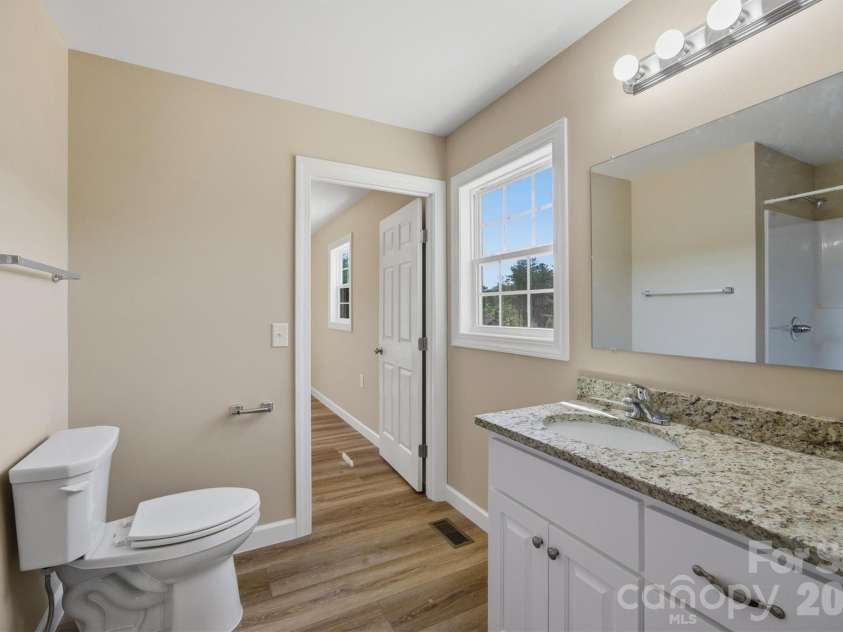 4915 S T Clark Road, Morganton, NC 28655.  MLS# CAR4367248, YatesRealty ID 19573. 