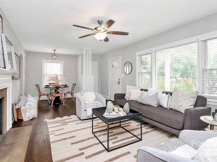 2421 Shamrock Drive, Charlotte, NC 28205.  MLS# CAR4262857, YatesRealty ID 19574. 