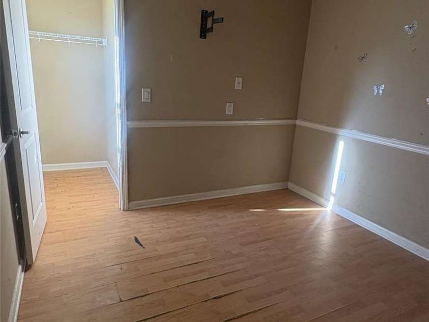 199 Country View Road, Statesville, NC 28625.  MLS# CAR4372826, YatesRealty ID 19575. 