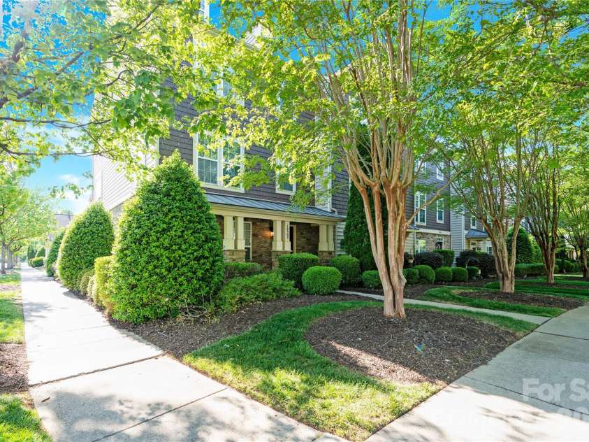 18503 The Commons Boulevard, Cornelius, NC 28031.  MLS# CAR4373801, YatesRealty ID 19576. 