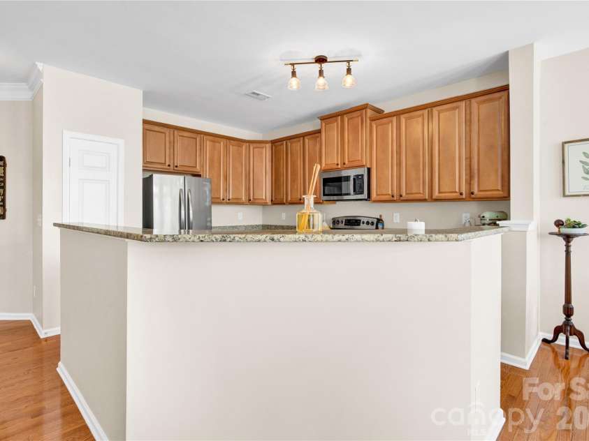 18503 The Commons Boulevard, Cornelius, NC 28031.  MLS# CAR4373801, YatesRealty ID 19576. 