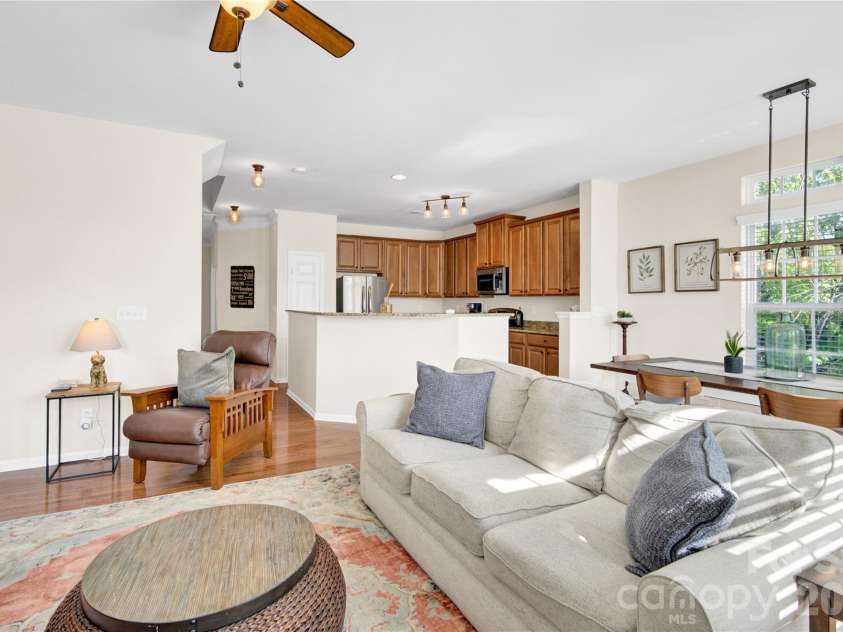 18503 The Commons Boulevard, Cornelius, NC 28031.  MLS# CAR4373801, YatesRealty ID 19576. 