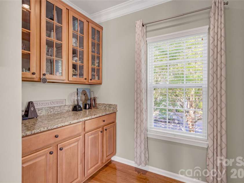18503 The Commons Boulevard, Cornelius, NC 28031.  MLS# CAR4373801, YatesRealty ID 19576. 
