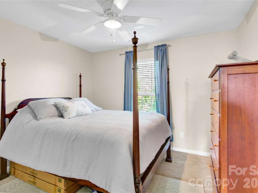 18503 The Commons Boulevard, Cornelius, NC 28031.  MLS# CAR4373801, YatesRealty ID 19576. 