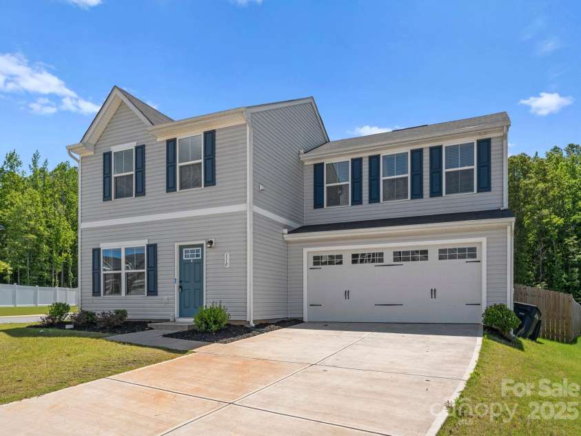 110 Browband Street, Troutman, NC 28166.  MLS# CAR4258592, YatesRealty ID 19577. 