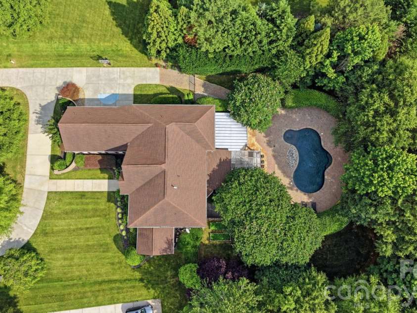 6009 Autumn Blossom Lane, Waxhaw, NC 28173.  MLS# CAR4390615, YatesRealty ID 19578. 