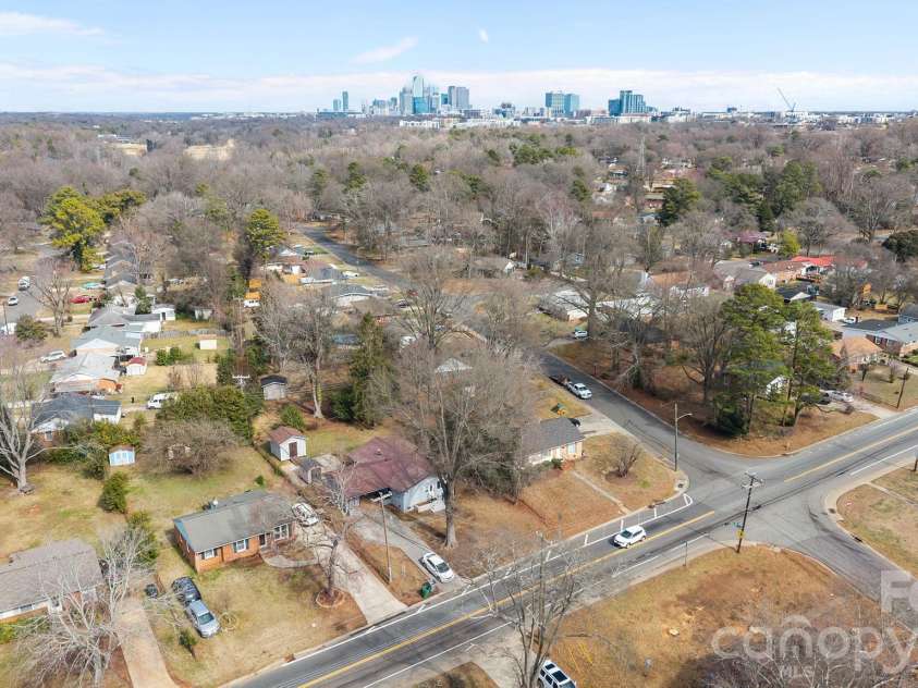 1008 Clanton Road, Charlotte, NC 28217.  MLS# CAR4370440, YatesRealty ID 19580. 