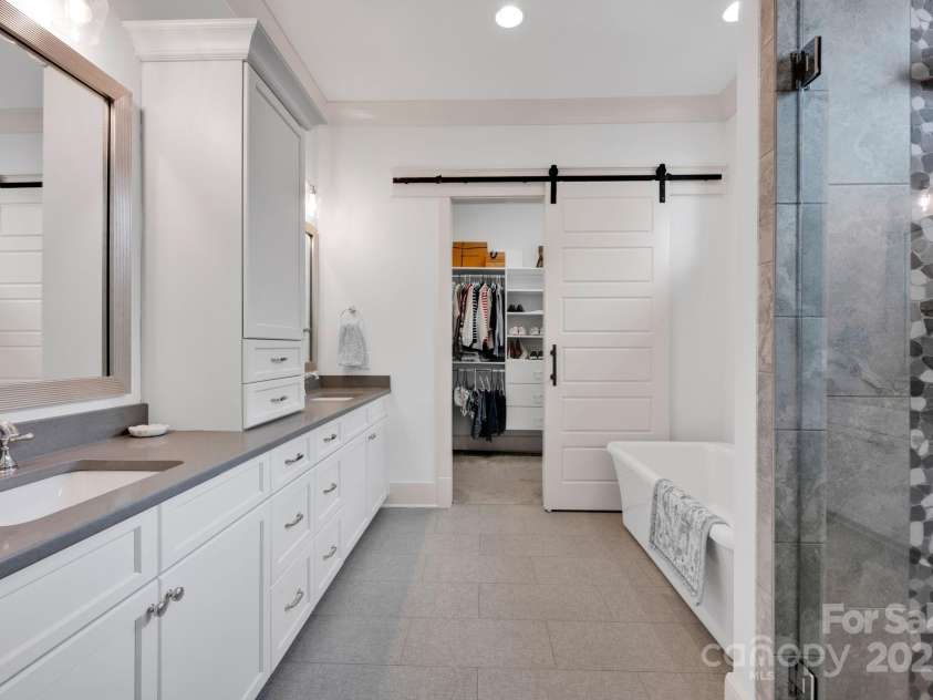 14105 Ryker Way, Davidson, NC 28036.  MLS# CAR4320111, YatesRealty ID 19580. 