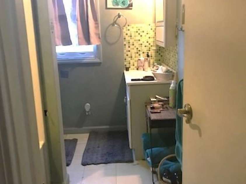 3715 Vanderburg Drive, Concord, NC 28025.  MLS# CAR4259887, YatesRealty ID 19581. 