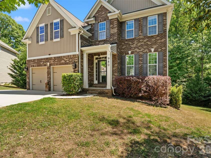 980 Autumn Glen Court, Clover, SC 29710.  MLS# CAR4351280, YatesRealty ID 19581. 
