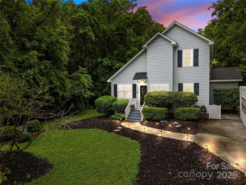 7830 Sarah Drive, Denver, NC 28037.  MLS# CAR4261168, YatesRealty ID 19582. 