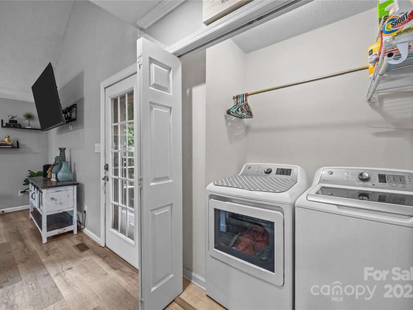 7830 Sarah Drive, Denver, NC 28037.  MLS# CAR4261168, YatesRealty ID 19582. 