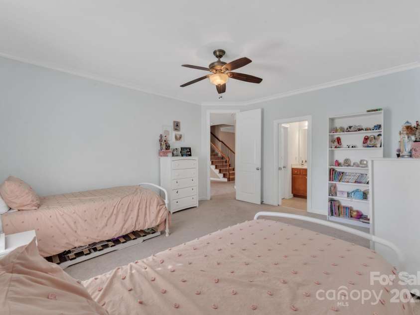 13056 Long Common Parkway, Huntersville, NC 28078.  MLS# CAR4260810, YatesRealty ID 19583. 