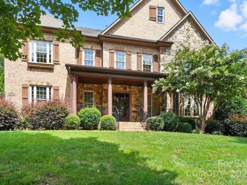 13056 Long Common Parkway, Huntersville, NC 28078.  MLS# CAR4296612, YatesRealty ID 19583. 