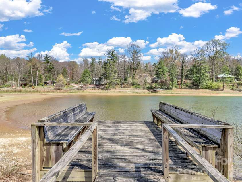 74 Alta Vista Drive, Saluda, NC 28773.  MLS# CAR4360971, YatesRealty ID 19583. 