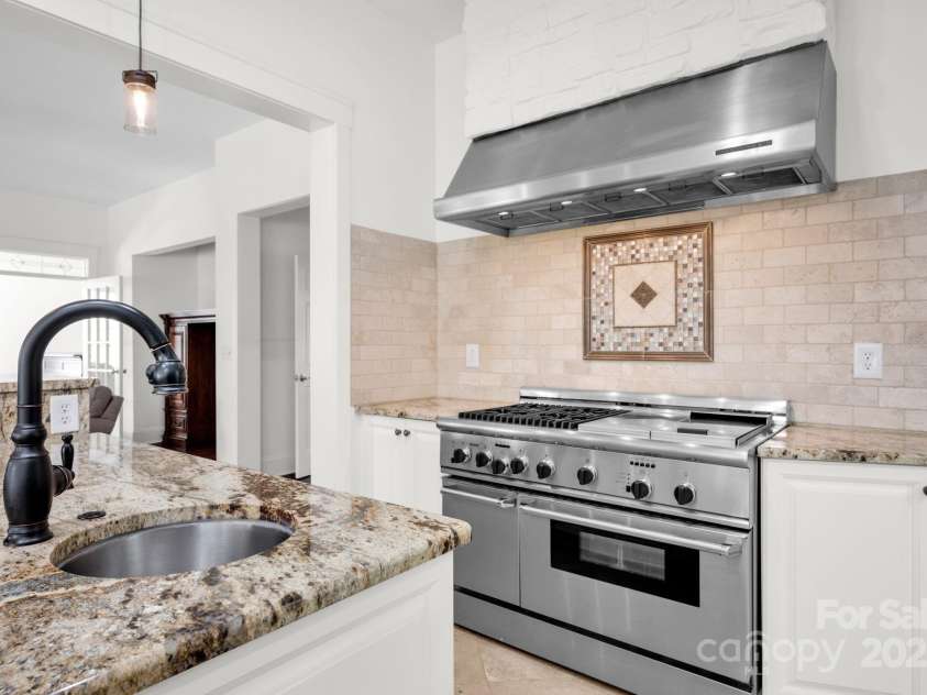 12932 Westmoreland Farm Road, Davidson, NC 28036.  MLS# CAR4243710, YatesRealty ID 19584. 