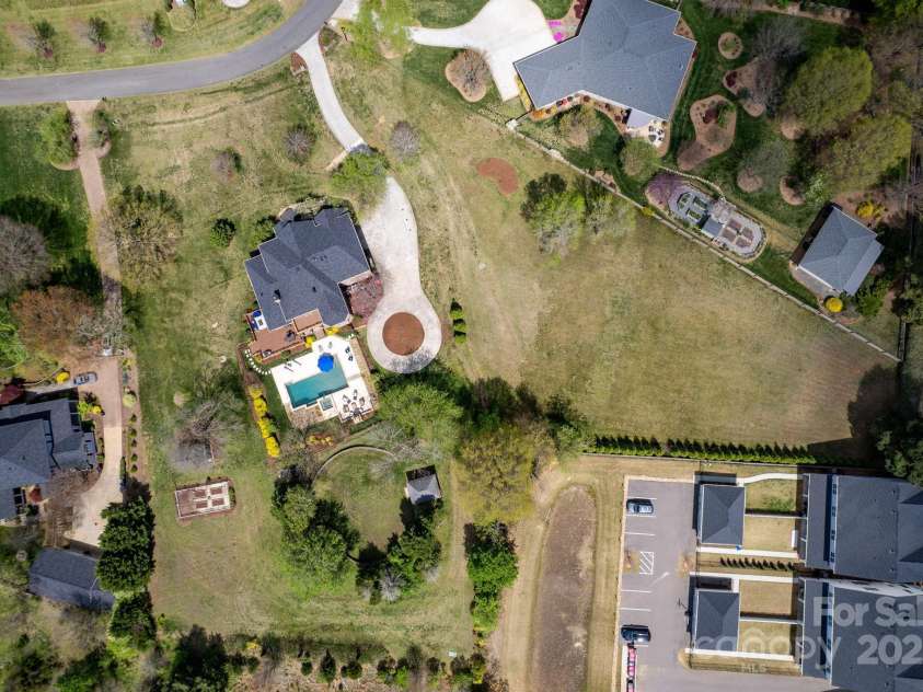 12932 Westmoreland Farm Road, Davidson, NC 28036.  MLS# CAR4243710, YatesRealty ID 19584. 