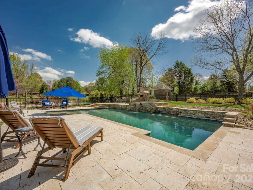 12932 Westmoreland Farm Road, Davidson, NC 28036.  MLS# CAR4243710, YatesRealty ID 19584. 