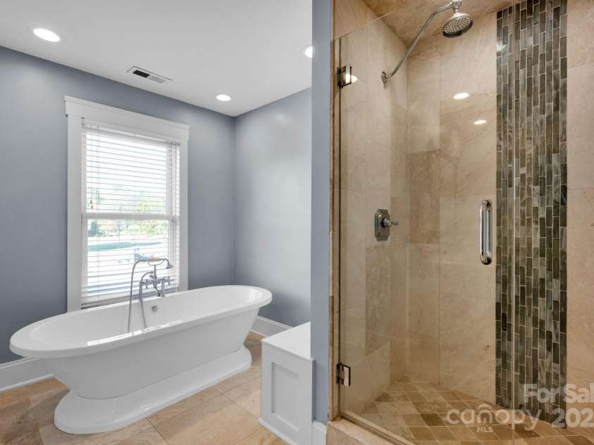 12932 Westmoreland Farm Road, Davidson, NC 28036.  MLS# CAR4243710, YatesRealty ID 19584. Secondary bedroom suite 1