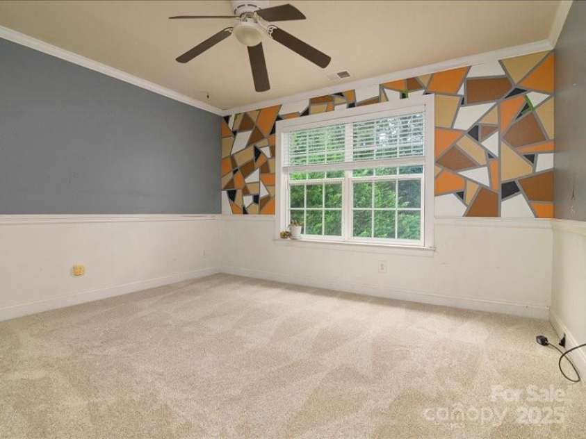 9913 Hazelview Drive, Charlotte, NC 28277.  MLS# CAR4260029, YatesRealty ID 19586. 
