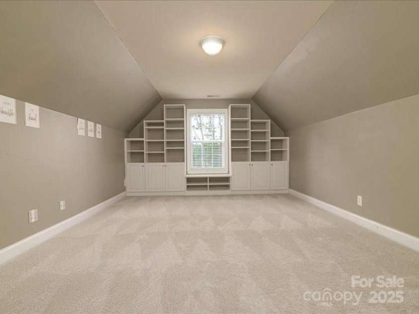 9913 Hazelview Drive, Charlotte, NC 28277.  MLS# CAR4260029, YatesRealty ID 19586. Owners Suite Flex Room