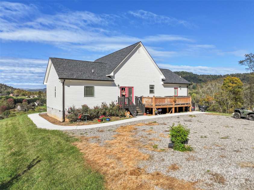303 Johnson Farm Road, Canton, NC 28716.  MLS# CAR4312603, YatesRealty ID 19587. 